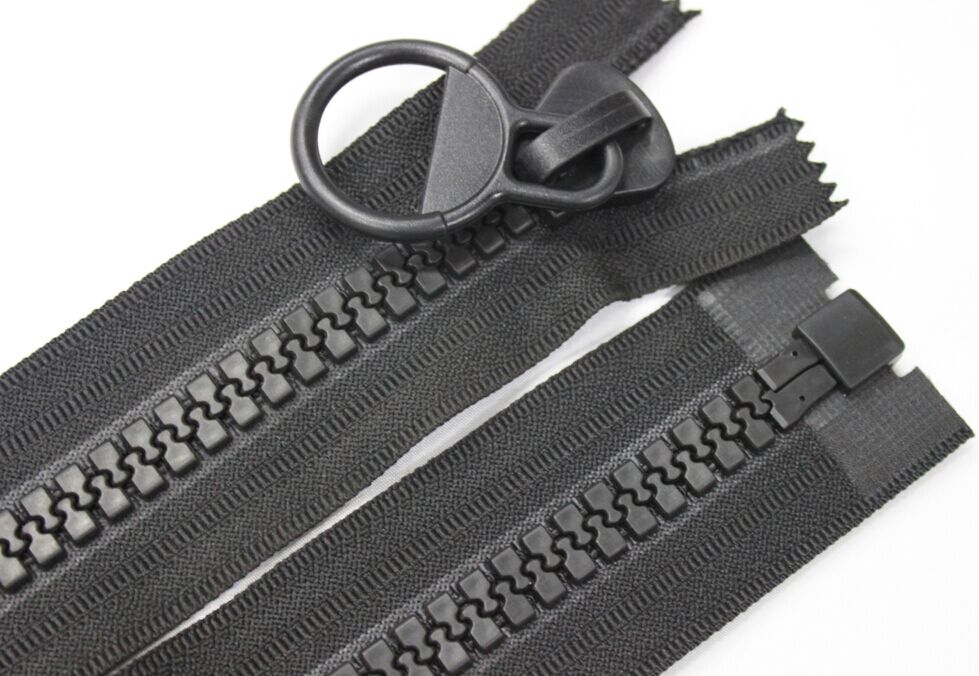 NO.10 Injected zipper Open end with plastic zipper head